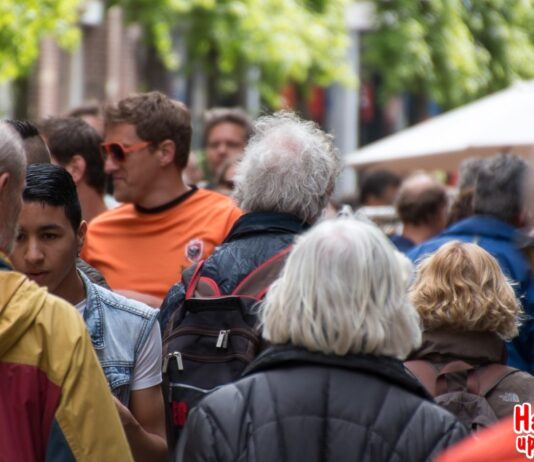 Stem in de Stad geeft vluchtelingen een stem met mobiel stemhokje