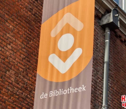 Kenniscafé over geluk door Ap Dijksterhuis De Bibliotheek. Fotografie: Hans van Leuven / Madrieco.nl.
