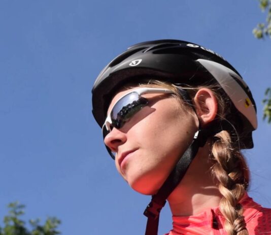 Haarlemse Brechje fietst 400 kilometer in Vietnam tegen kindhuwelijken