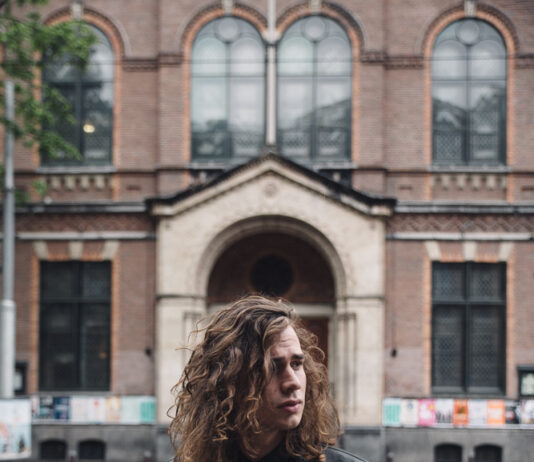 Aanstormende talenten bij Gitaarlem Award Lucas Hamming. Fotografie: Andrew Nicholson.