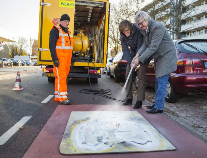 Oplevering fietspaden Amerikaweg en Bernadottelaan. Fotografie: Jurriaan Hoefsmit.