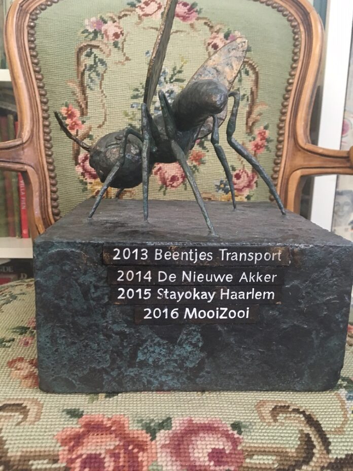 Groene Mug Bokaal 2013- 2016 (bij MooiZooi) Groene Mug Bokaal 2013-2016. Foto: gemeente Haarlem.