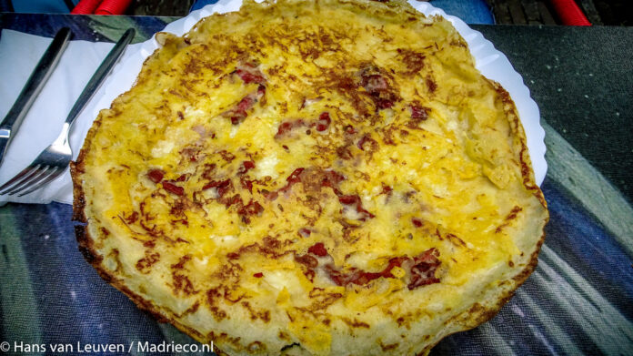 Stock pannenkoek pannekoek eten