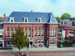 Ontdek Sociëteit Vereeniging van binnenuit tijdens feestelijke Open Dag Sociëteit Vereeniging. Fotografie: Remco van der Kruis / ProperPictures.