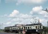 De Blauwe Tram keert terug in Haarlem Tramstel A607/A608 in september 1961 tussen Voorschoten en Leidschendam. Foto: Stichting De Nieuwe Blauwe Tram / Frits van der Gragt.