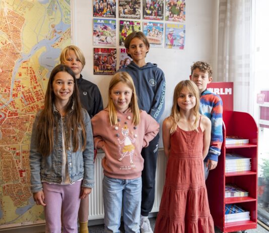HRLMtje gaat van start met eigen kinderredactie Kinderredactie HRLM stadsglossy. Fotografie: Linda Llambias.