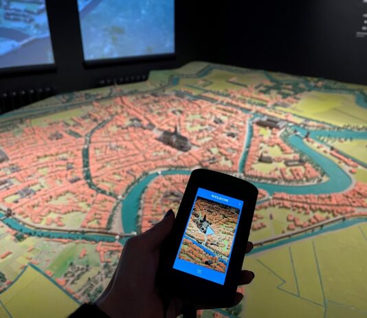 Nieuwe Audiotours met Erik van Muiswinkel in Museum Haarlem