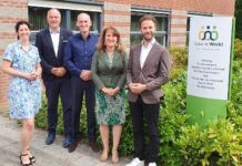 Nieuw bestuur Spaarne Werkt De eerste bestuursfoto met v.l.n.r. Diana van Loenen, Gert-Jan Bluijs, Jeroen Coops, Attiya Gamri en Sam Meerhoff (foto: Spaarne Werkt).