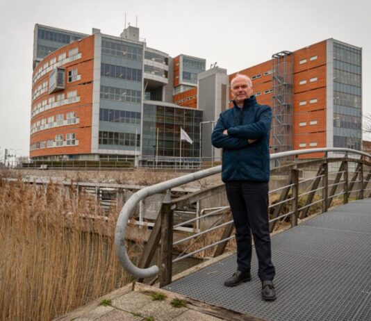 Jan de Vries benoemd als hoogheemraad bij Rijnland Jan de Vries hoogheemraad bij Rijnland. Ingezonden foto.