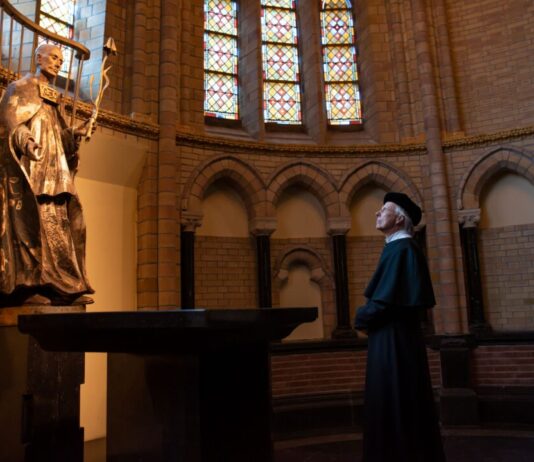Geheimzinnig project in de KoepelKathedraal Fotografie: Nina van Vliet.
