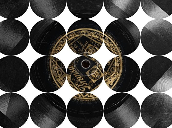 Johannes Schwartz: Blue turning grey over you, 2017.