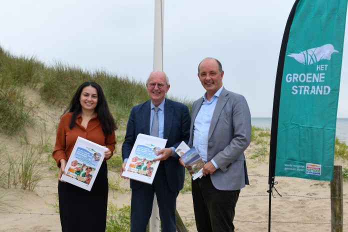 De drie wethouders vlnr: Ani Zalinyan / Heemskerk, Nico Heijink / Bloemendaal, Marco Wiesenhahn / Bergen. Fotografie: Mathilde Lawalata. De drie wethouders vlnr: Ani Zalinyan / Heemskerk, Nico Heijink / Bloemendaal, Marco Wiesenhahn / Bergen. Fotografie: Mathilde Lawalata.