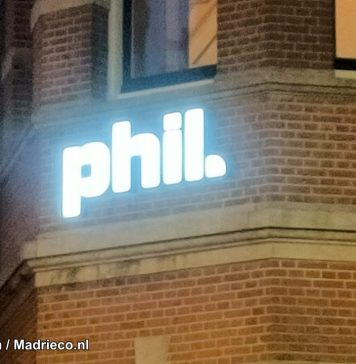 Jonge stemmen en bekende historica centraal tijdens Nationale Hannie Schaft Herdenking in PHIL Haarlem