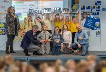 Feestelijke ingebruikname 92 zonnepanelen op Bos en Duinschool in Bloemendaal