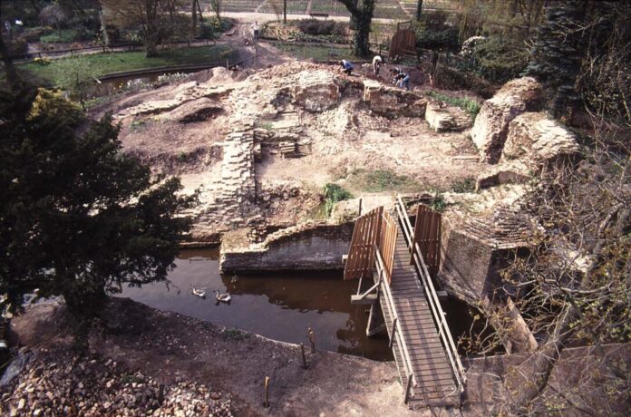 Opgraving Huis ter Kleef 1990-1994. Foto: Bureau Archeologie Haarlem.
