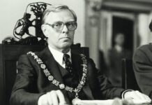 Oud-burgemeester Jan Reehorst overleden Oud burgemeester van Haarlem Jan Reehorst (foto 1980). Ingezonden foto gemeente Haarlem.