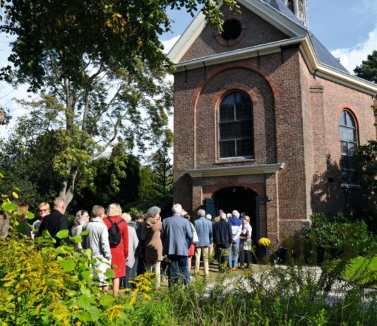 Filosoof en Denker des Vaderlands Marjan Slob over de noodzaak om goed te leven Dorpskerk Bloemendaal