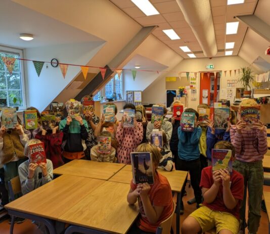 De Bibliotheek Zuid-Kennemerland is lekker eigenwijs tijdens de Kinderboekenweek Klas uit Bloemendaal leest - Bibliotheek Zuid-Kennemerland