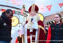 Welkom in Heemstede Sinterklaas door dansers Jolein