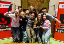 Veel jong debattalent in Noord-Holland 12 februari 2025 wint het team van het Haarlemmermeer Lyceum Dalton uit Hoofddorp de 1e prijs bij ‘Op weg naar Het Lagerhuis.