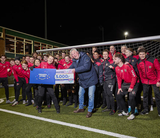 VriendenLoterij steunt voetbalvereniging DSS met 5.000 euro Vriendenloterij Club van de week: DSS.