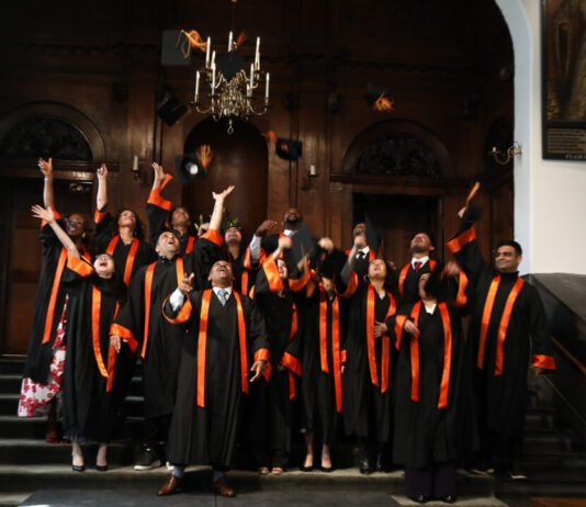 SRH Haarlem viert eerste diploma-uitreiking master Sustainability