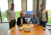 BAM en Pré Wonen tekenen overeenkomst voor verduurzaming 132 appartementen in Haarlem Ingezonden foto.