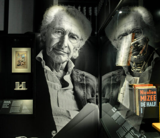 Haarlem viert 780 jaar: Vereeuwig jouw favoriete Haarlemmer in Verwey Museum Haarlem Tentoonstelling Allemaal Haarlemmers. Fotografie: Mike Bink.