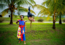 Kabiteni: dansvoorstelling over verzet en vrouwelijk leiderschap met danser uit Haarlem Kabiteni. Fotografie: Kevin Thompson.