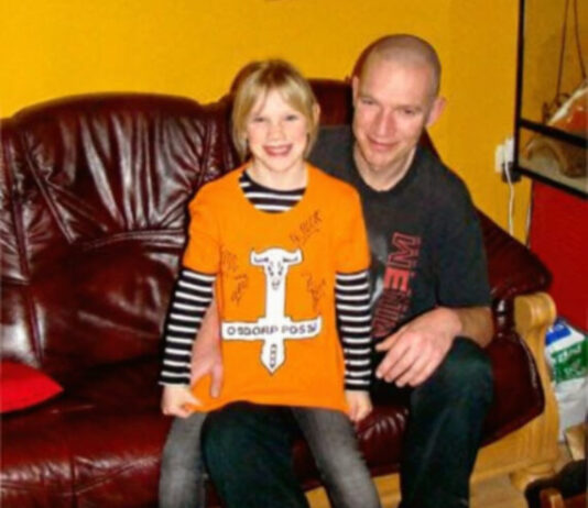 Lisa zet zich in voor bewustwording rond COPD Lisa met haar vader een aantal jaar geleden. Ingezonden foto.