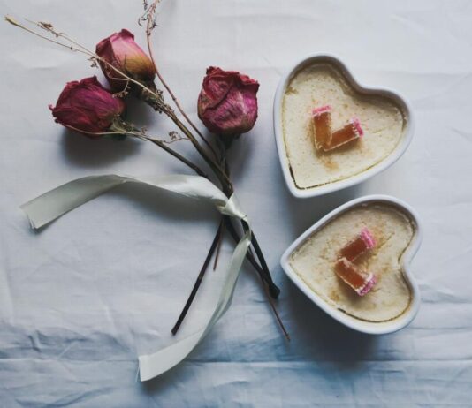 Valentijnsdag 2026: Zo daten Nederlanders en dit zijn de grootste afknappers Photo by Asya Vlasova on Pexels