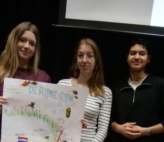 Connect Healthy Rivers: jongeren in Haarlem en Mutare werken samen aan gezonde rivieren Duurzaamheidsweek 2026. Fotografie: Dik Bol.