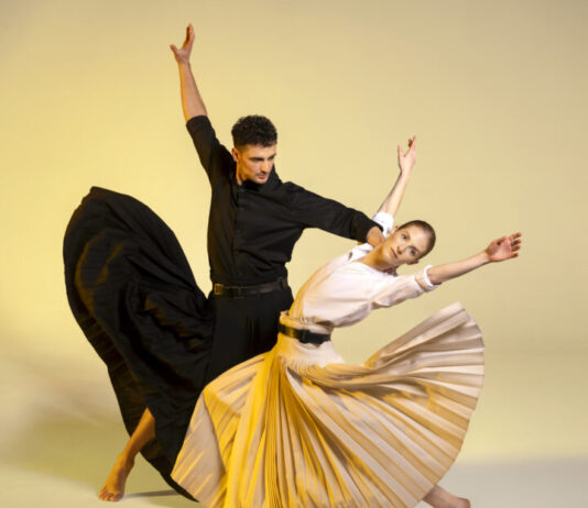 Introdans brengt programma rond Sidi Larbi Cherkaoui naar Haarlem Larbi ©IntrodansHansWithoos.