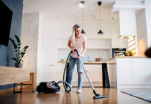 Onderzoek: bezoek op komst? Een derde van de Nederlanders ervaart schoonmaakstress