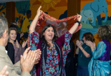 Proef, beleef en ontmoet tijdens het Koerdisch Wereldfeest in Schalkwijk Wereldfeest Wereldkeuken Haarlem. Fotografie: Rob Ouwerkerk.