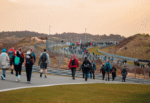Ruim 6.000 wandelaars genieten van sportieve dag tijdens 30 van Zandvoort