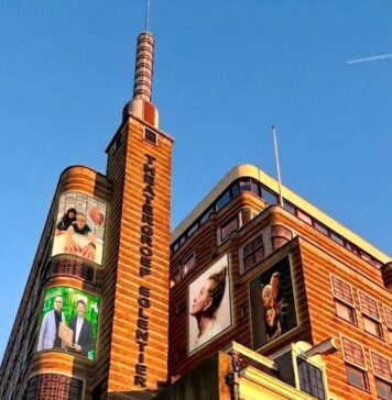 Theaterwandeling door binnenstad Haarlem Eglentier Eenakter Estafette Haarlem