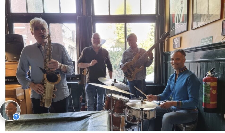 Live Jazz 
