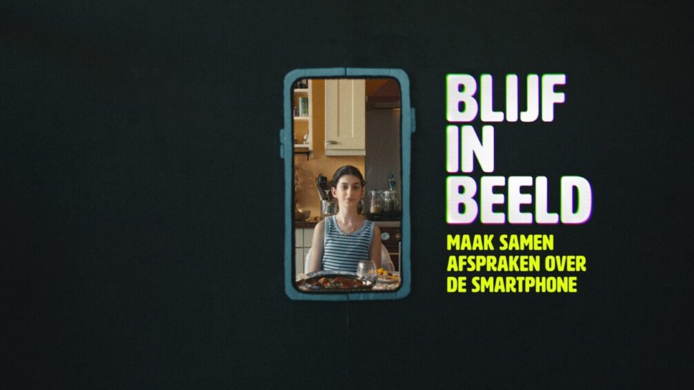 Praat met je kind over de smartphone: vijf praktische tips voor ouders