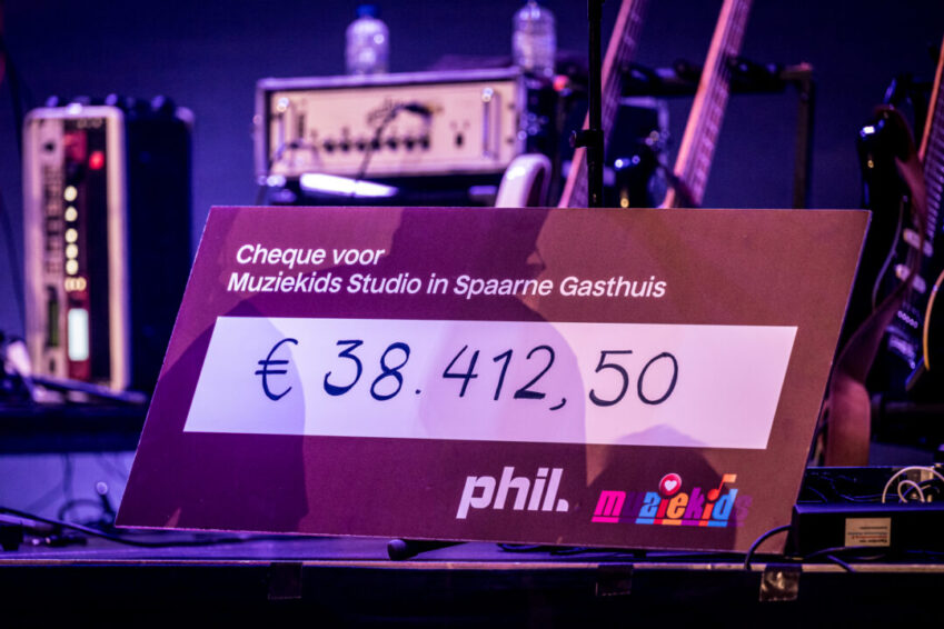 Benefietconcert in PHIL brengt ruim 38.000 euro op voor Muziekids Studio in Spaarne Gasthuis