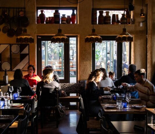 Haarlemse horeca schittert met vijf nominaties voor prestigieuze Entree Awards Besos Restobar in Haarlem