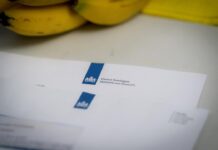Check of je recht hebt op zorgtoeslag over vorig jaar