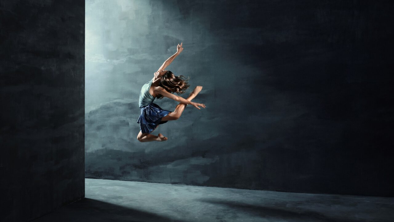 Introdans brengt vier krachtige danspremières naar de Stadsschouwburg ...