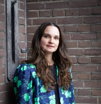 Nieuwe zakelijk coördinator en primeur tijdens kunstroute IN CONTEXT bij Nieuwe Vide Merel de Kok. Copyright Nieuwe Vide.