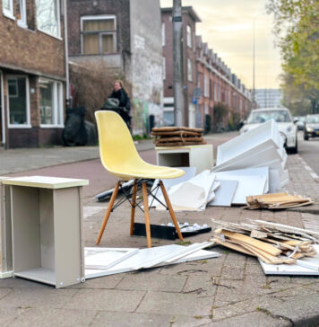 Waarom meteen naar de winkel? Tweedehands meubels verdienen een eerlijke kans in huis Afgedankte meubels. Foto credit Kenniscentrum Duurzaam Leven.