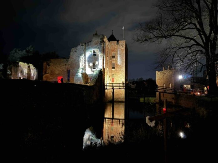 Halloween bij de Ruïne van Brederode. Ingezonden foto Ruïne van Brederode.