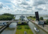 Miljarden voor Noord-Hollandse wegen, bruggen en waterveiligheid Houtribsluizen. Ingezonden foto Provincie Noord-Holland.