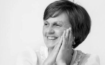 Bijzonder benefiet-orgelconcert in de Stadshartkerk voor kerken in Zuid-Afrika Liesbeth Schlumberger-Kurpershoek.